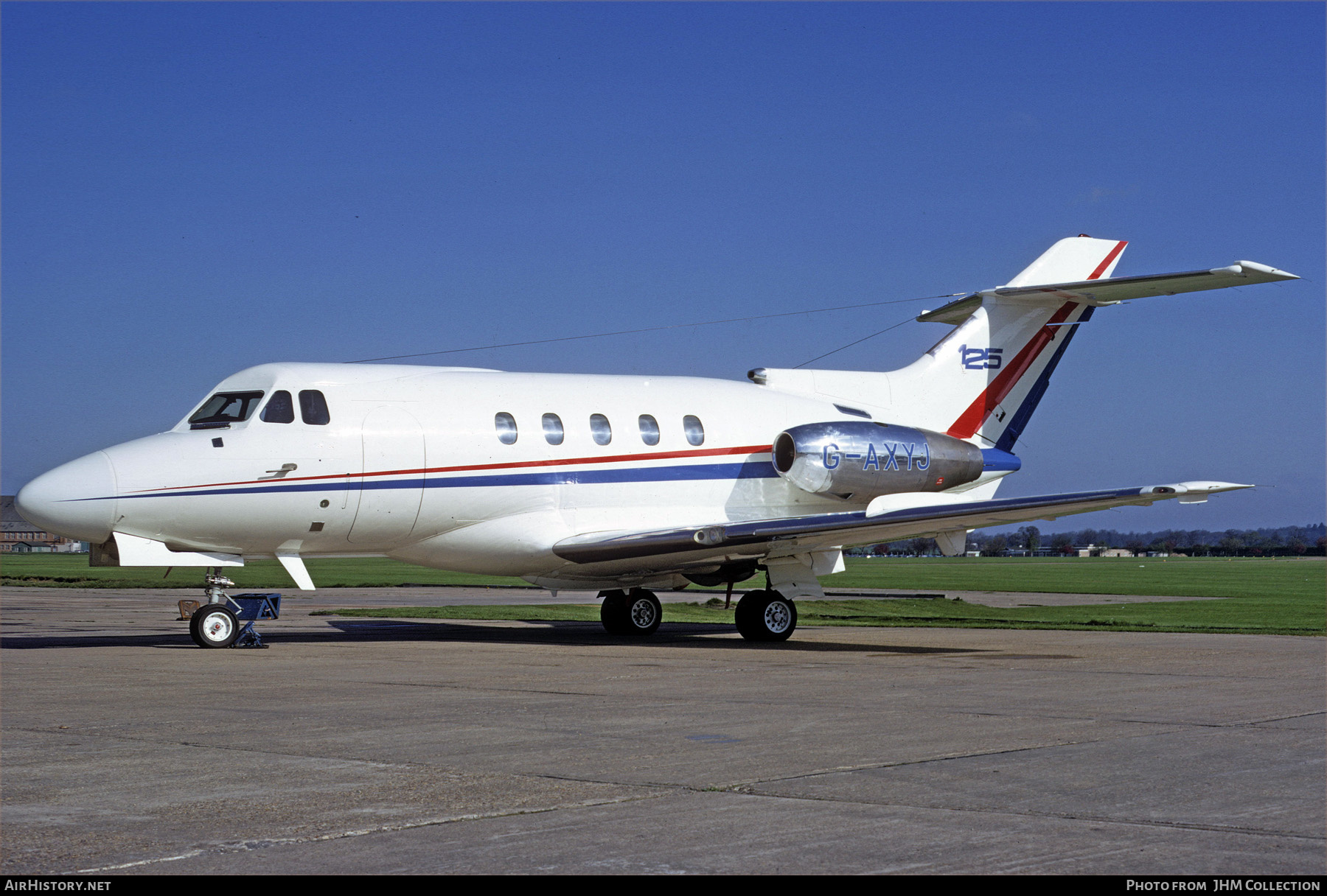 Aircraft Photo of G-AXVJ | Hawker Siddeley HS-125-400B | Hawker Siddeley Aviation | AirHistory.net #522242