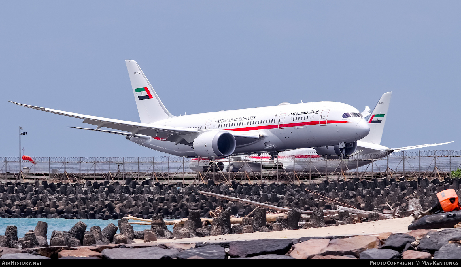 Aircraft Photo of A6-PFC | Boeing 787-8 Dreamliner | United Arab Emirates Government | AirHistory.net #522279