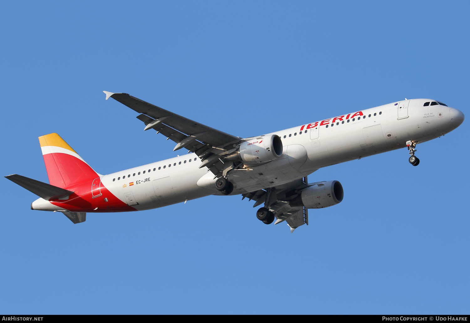 Aircraft Photo of EC-JRE | Airbus A321-212 | Iberia | AirHistory.net #522313