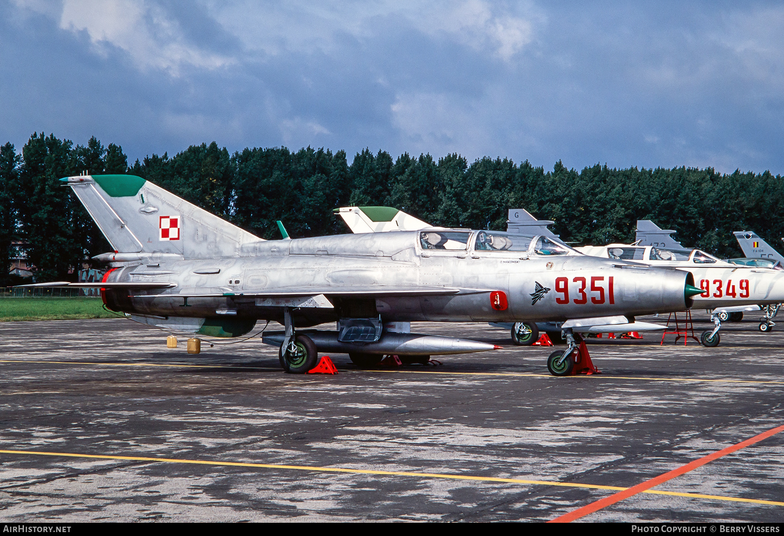 Aircraft Photo of 9351 | Mikoyan-Gurevich MiG-21UM | Poland - Air Force | AirHistory.net #522332