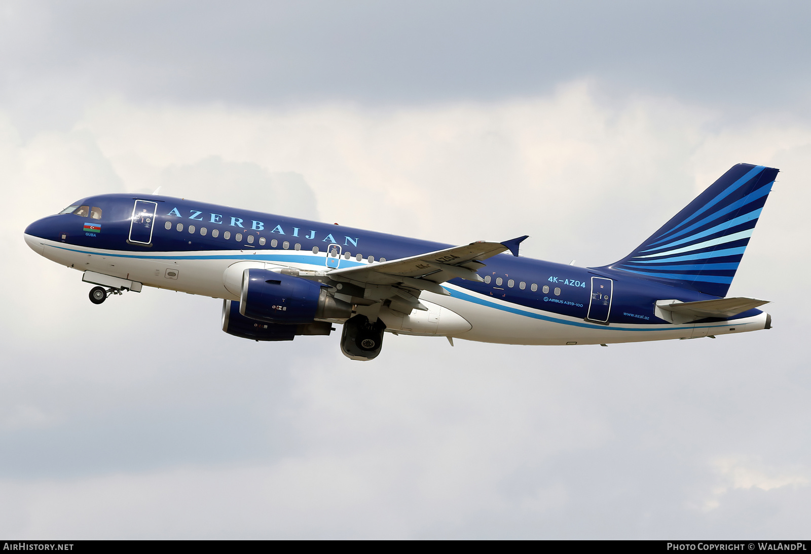 Aircraft Photo of 4K-AZ04 | Airbus A319-111 | Azerbaijan Airlines - AZAL - AHY | AirHistory.net #522340