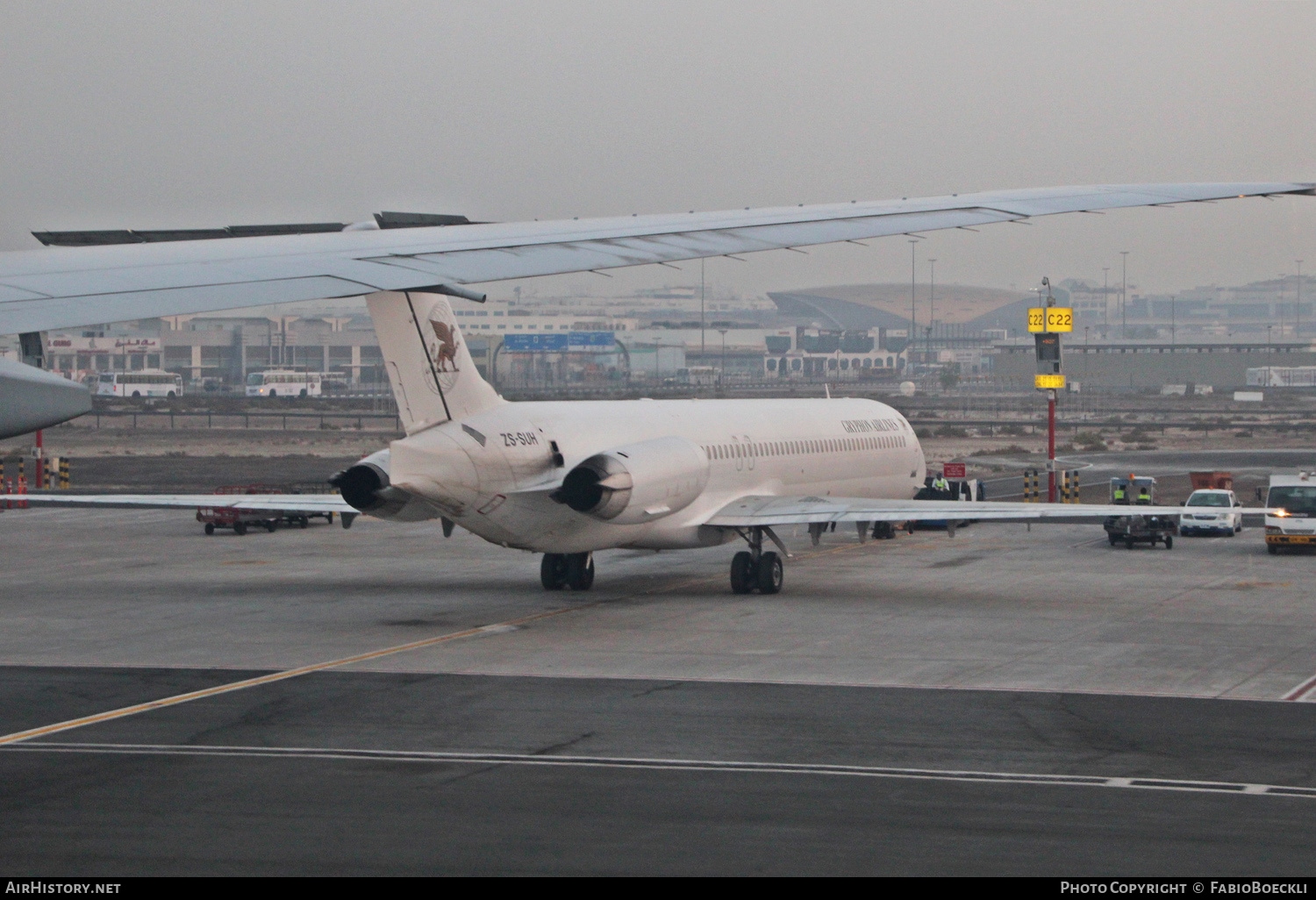 Aircraft Photo of ZS-SUH | McDonnell Douglas MD-82 (DC-9-82) | Gryphon Airlines | AirHistory.net #522393