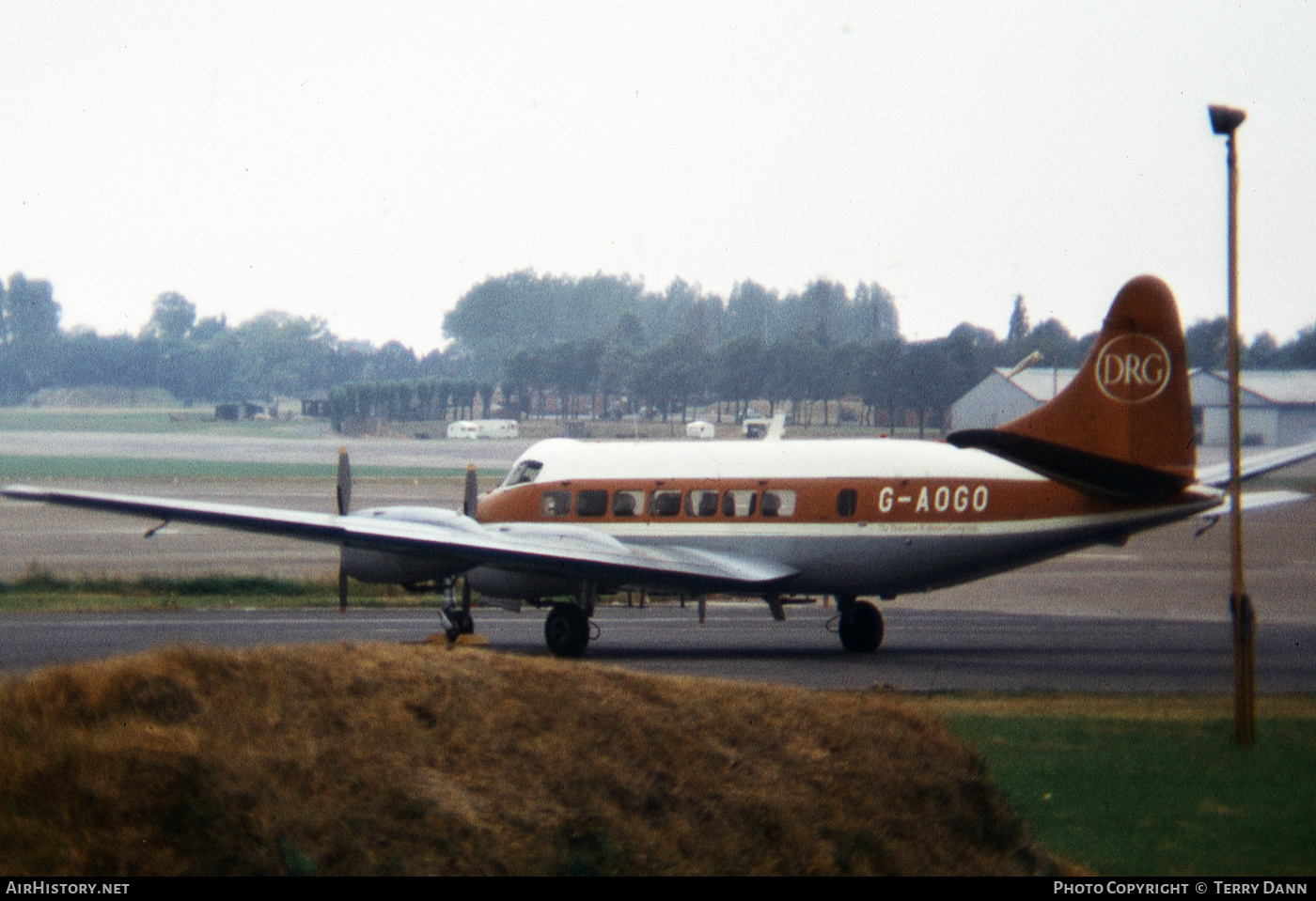 Aircraft Photo of G-AOGO | De Havilland D.H. 114 Heron 2 | DRG - Dickinson Robinson Group | AirHistory.net #522403