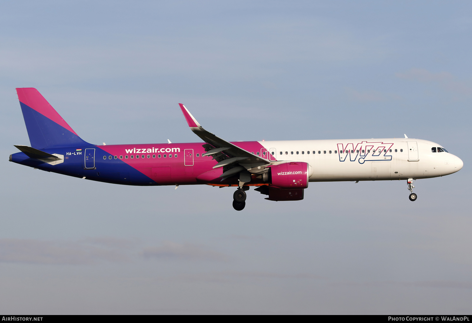 Aircraft Photo of HA-LVH | Airbus A321-271NX | Wizz Air | AirHistory.net #522432