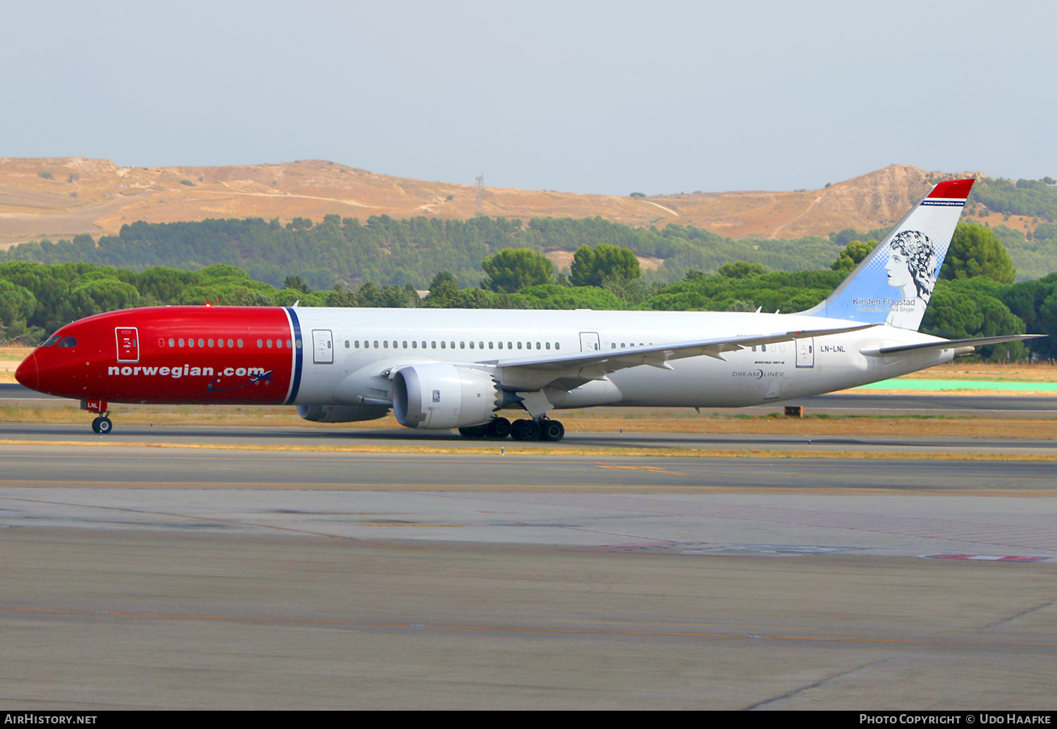 Aircraft Photo of LN-LNL | Boeing 787-9 Dreamliner | Norwegian | AirHistory.net #522452