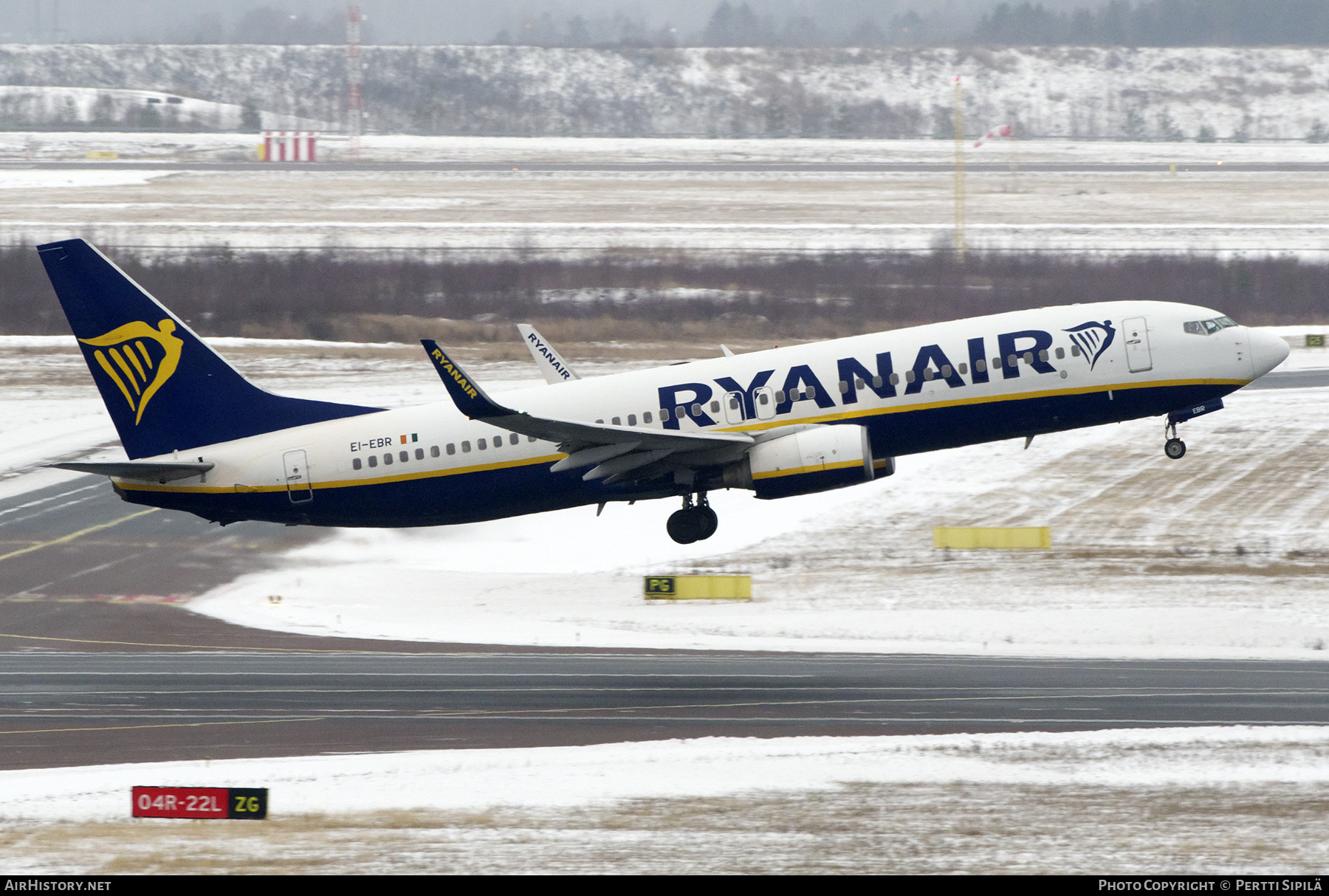 Aircraft Photo of EI-EBR | Boeing 737-8AS | Ryanair | AirHistory.net #522458