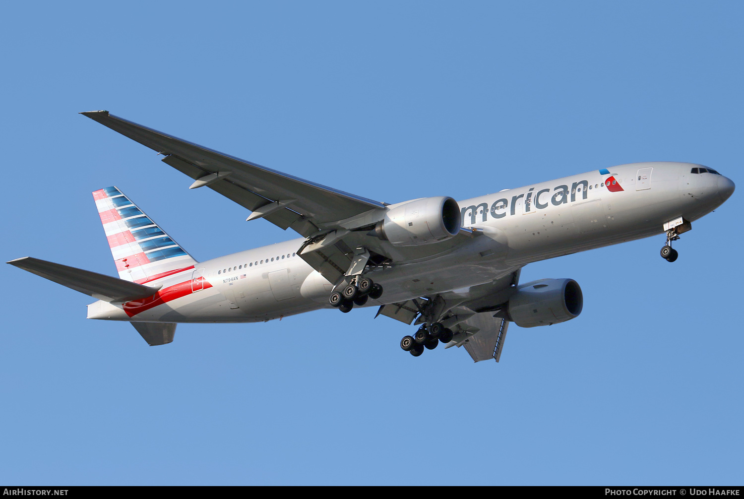 Aircraft Photo of N794AN | Boeing 777-223/ER | American Airlines | AirHistory.net #522562