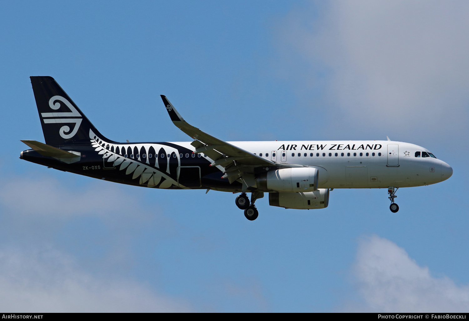 Aircraft Photo of ZK-OXG | Airbus A320-232 | Air New Zealand | AirHistory.net #522592