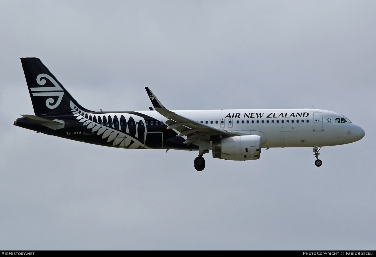 Aircraft Photo of ZK-OXH | Airbus A320-232 | Air New Zealand | AirHistory.net #522601