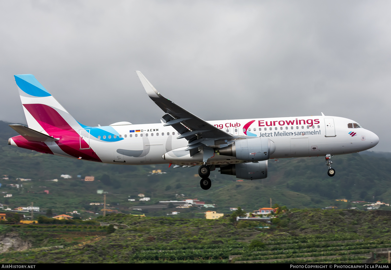 Aircraft Photo of D-AEWM | Airbus A320-214 | Eurowings | AirHistory.net #522624