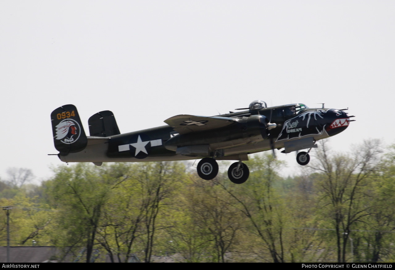 Aircraft Photo of N5672V / 0934 | North American B-25J Mitchell | USA - Air Force | AirHistory.net #522627