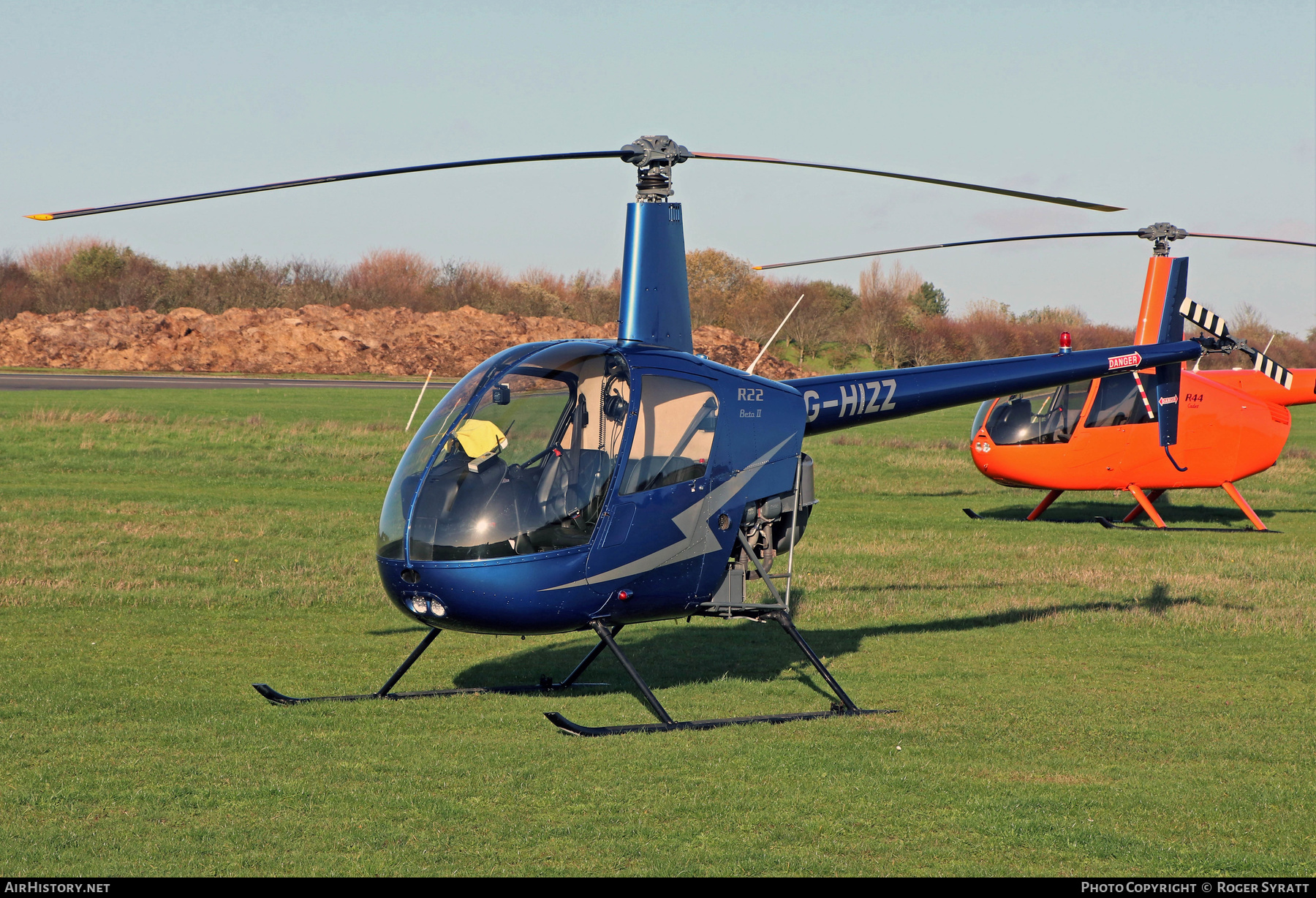 Aircraft Photo of G-HIZZ | Robinson R-22 Beta II | AirHistory.net #522661