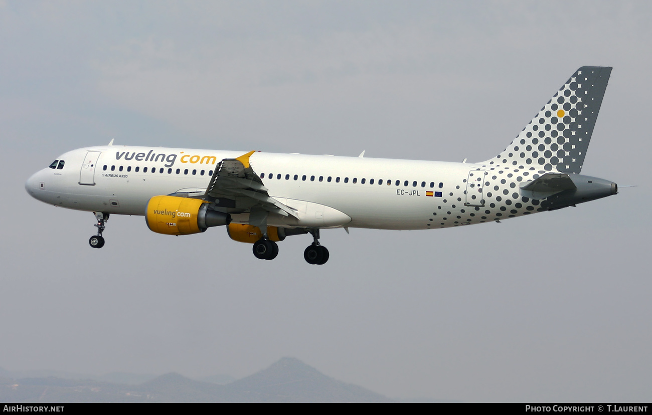 Aircraft Photo of EC-JPL | Airbus A320-214 | Vueling Airlines | AirHistory.net #522703