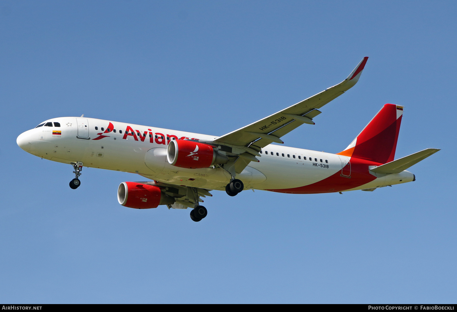 Aircraft Photo of HK-5318 | Airbus A320-214 | Avianca | AirHistory.net #522707