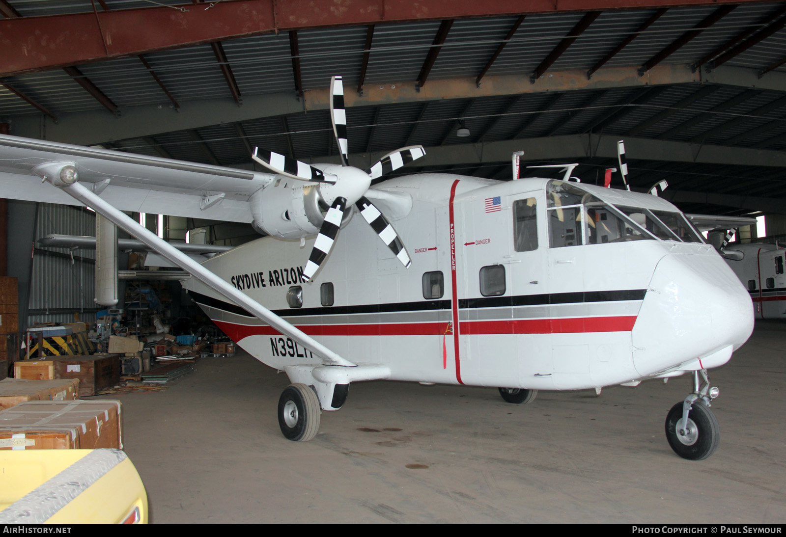 Aircraft Photo of N39LH | Short SC.7 Skyvan 3-100 | Skydive Arizona | AirHistory.net #522785