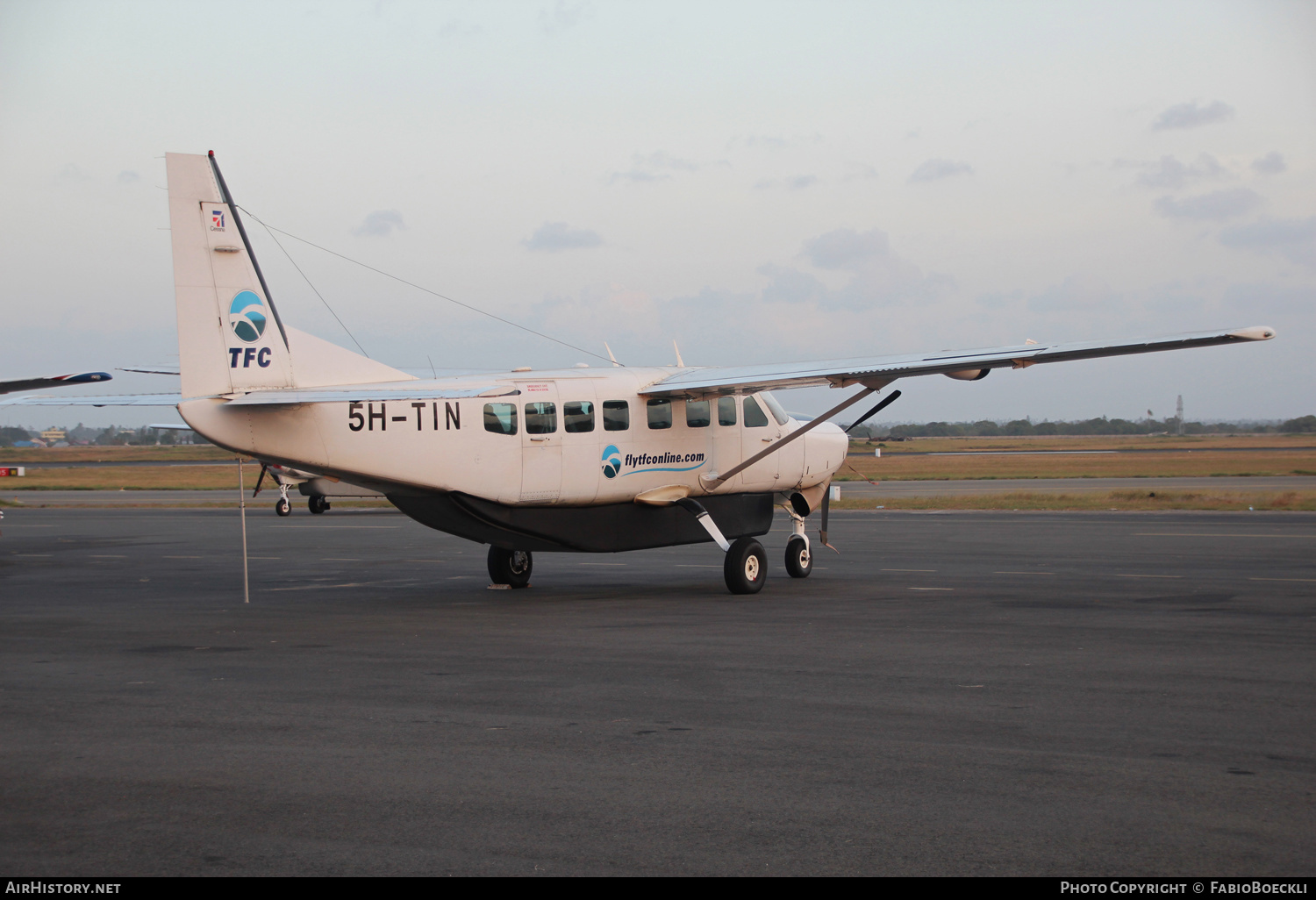 Aircraft Photo of 5H-TIN | Cessna 208B Grand Caravan | TFC - Tanganyika Flying Co. | AirHistory.net #522797