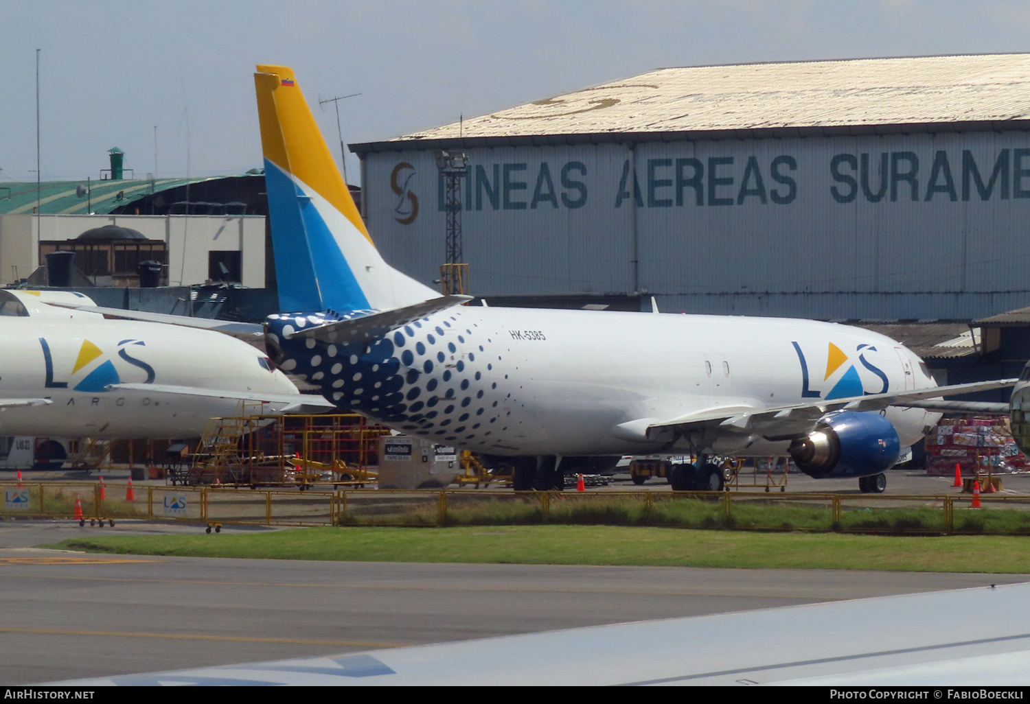 Aircraft Photo of HK-5385 | Boeing 737-48E(SF) | Líneas Aéreas Suramericanas - LAS Cargo | AirHistory.net #522807