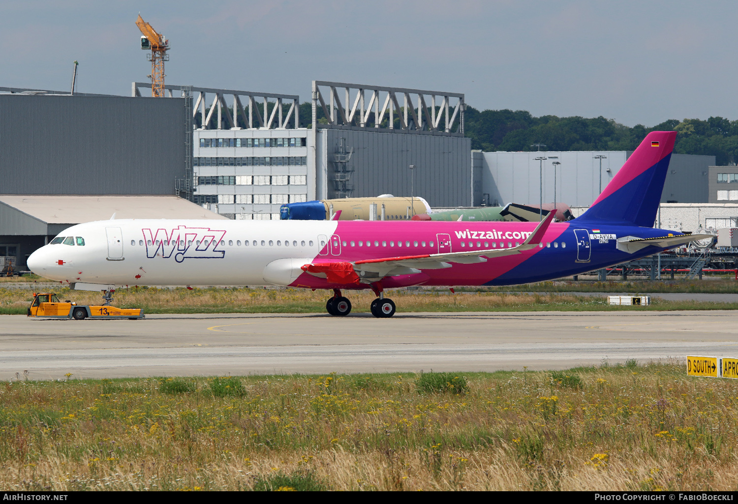 Aircraft Photo of D-AVVA / A6-WZB | Airbus A321-271NX | Wizz Air Abu Dhabi | AirHistory.net #522839