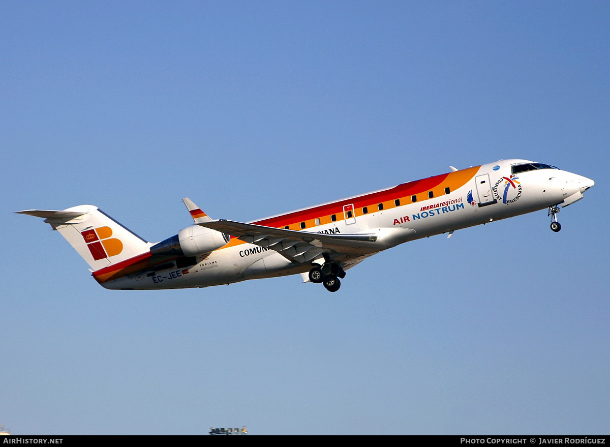 Aircraft Photo of EC-JEE | Canadair CRJ-200ER (CL-600-2B19) | Iberia Regional | AirHistory.net #522850