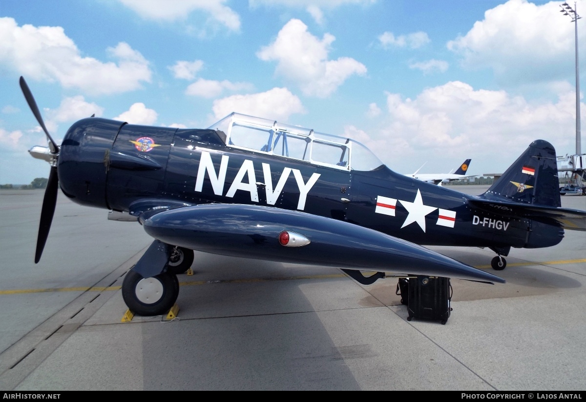 Aircraft Photo of D-FHGV | North American AT-16 Harvard II/Super Six | USA - Navy | AirHistory.net #522880