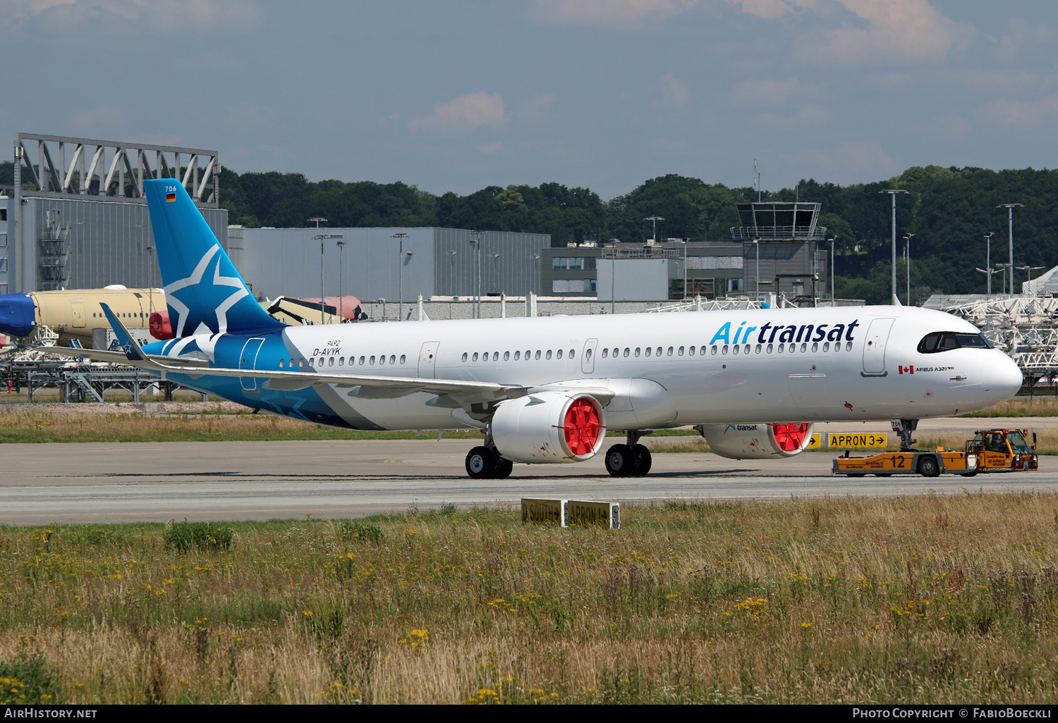 Aircraft Photo of D-AVYK / C-GOIO | Airbus A321-271NX | Air Transat | AirHistory.net #522882