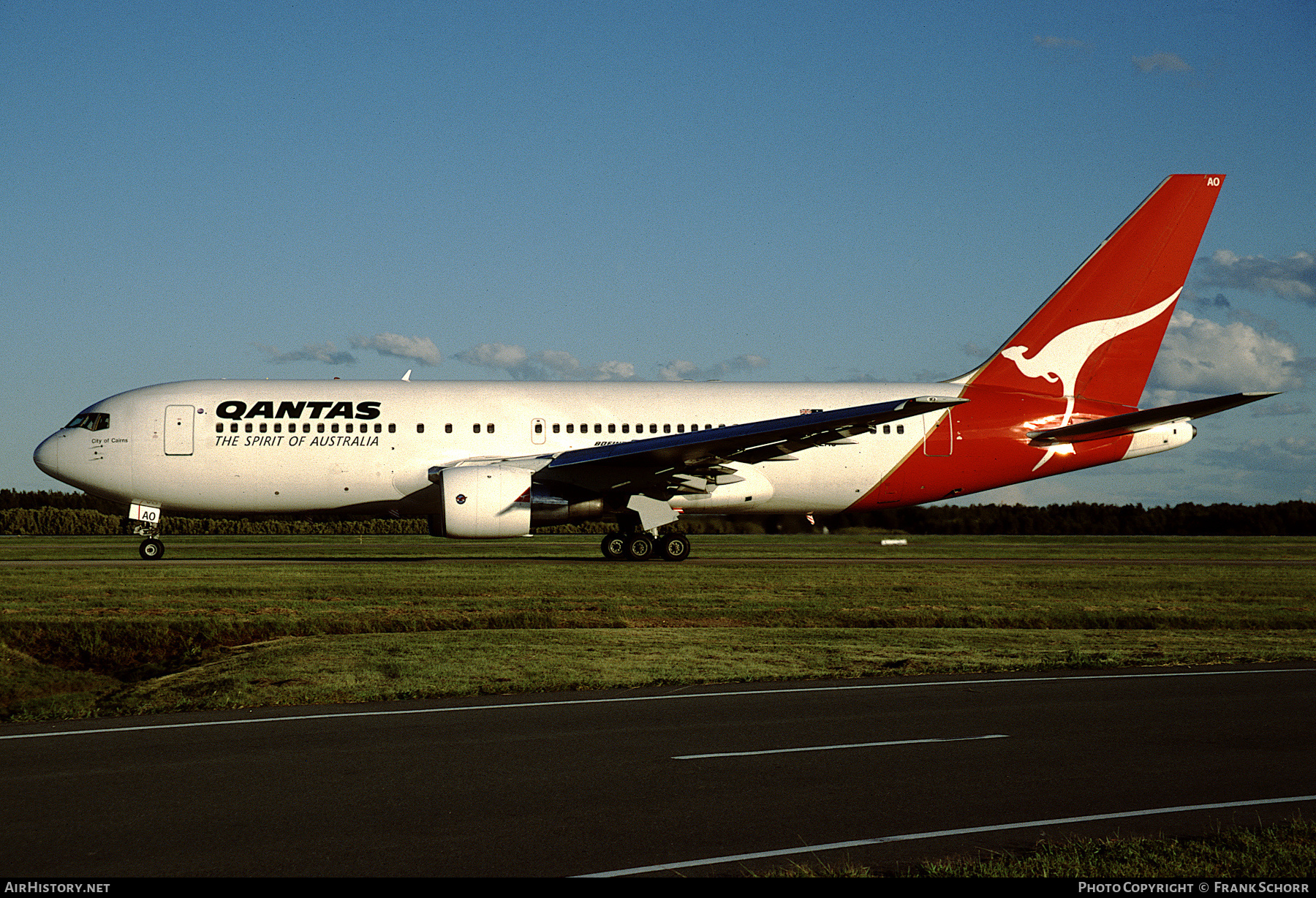 Aircraft Photo of VH-EAO | Boeing 767-238/ER | Qantas | AirHistory.net #522934