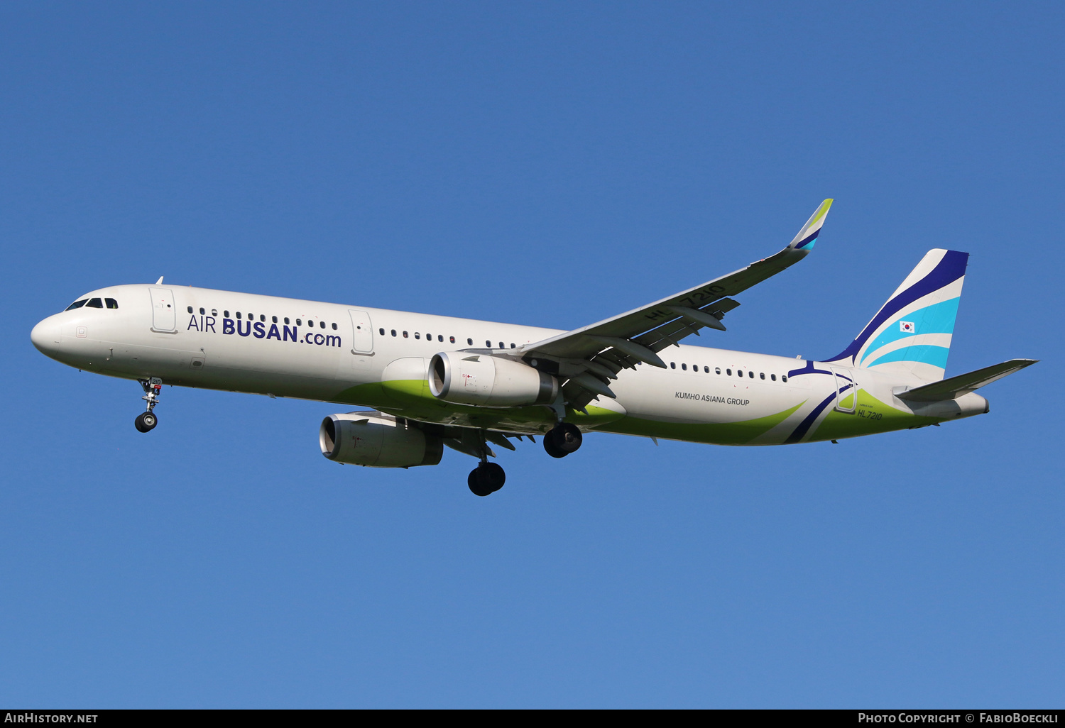 Aircraft Photo of HL7210 | Airbus A321-231 | Air Busan | AirHistory.net #523021