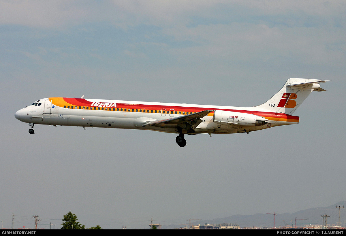 Aircraft Photo of EC-FFA | McDonnell Douglas MD-87 (DC-9-87) | Iberia | AirHistory.net #523030