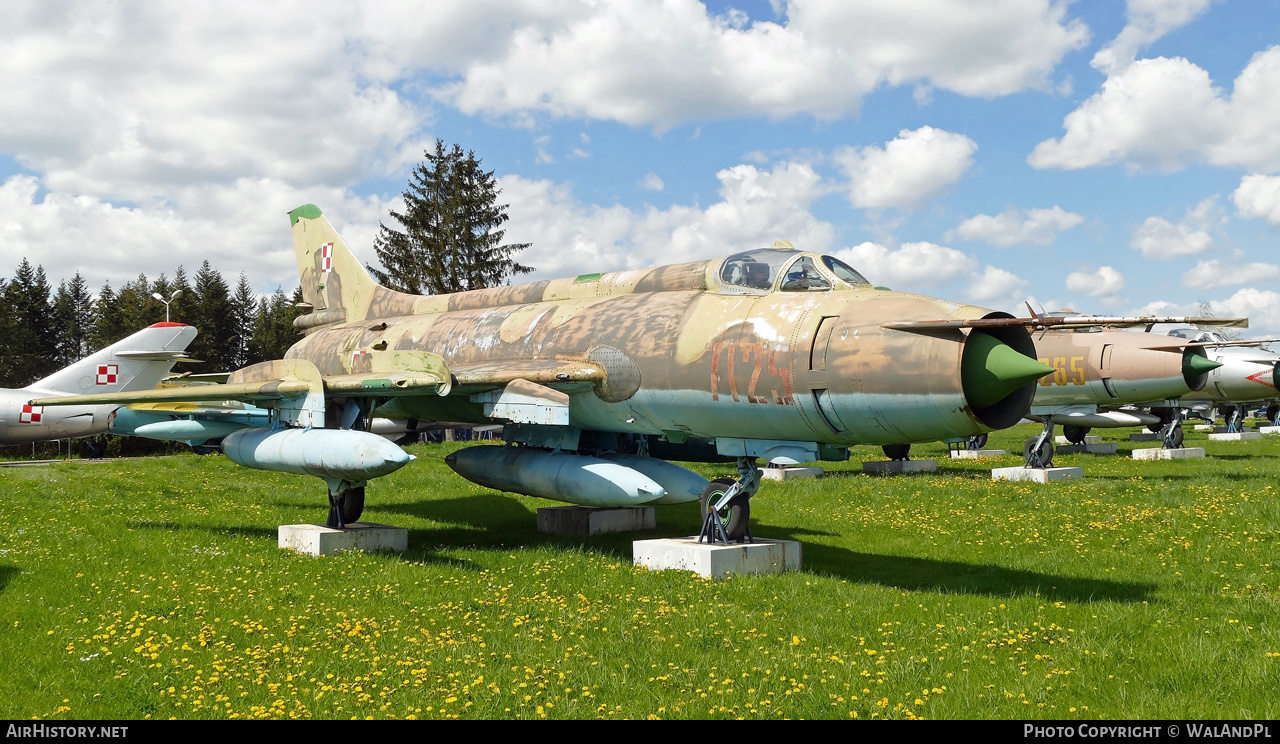 Aircraft Photo of 7125 | Sukhoi Su-20R | Poland - Air Force | AirHistory.net #523109