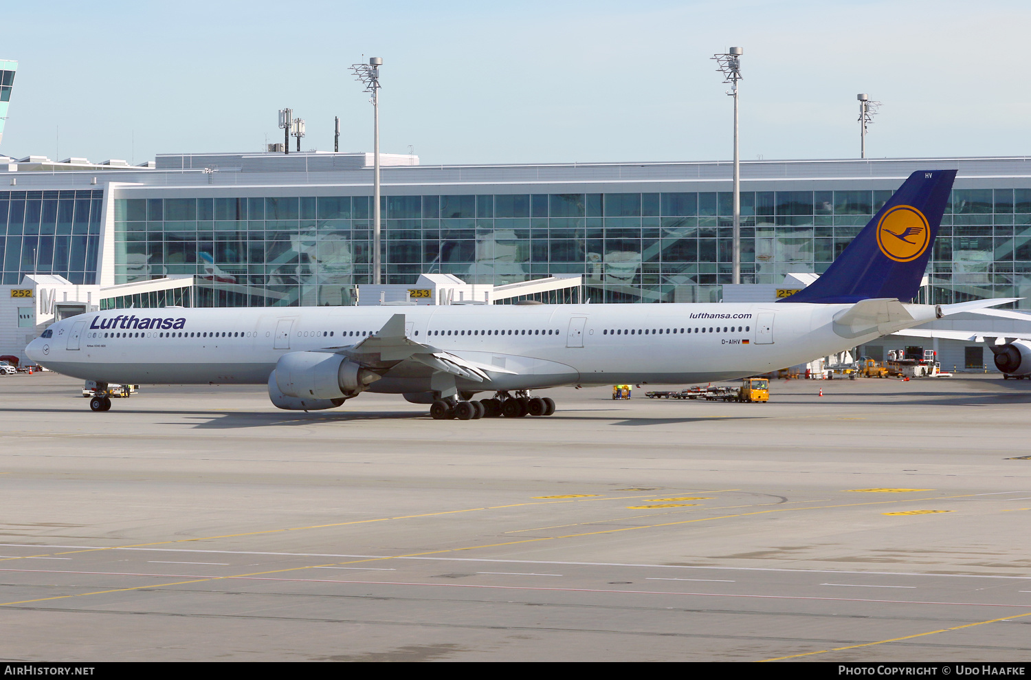 Aircraft Photo of D-AIHV | Airbus A340-642 | Lufthansa | AirHistory.net #523117