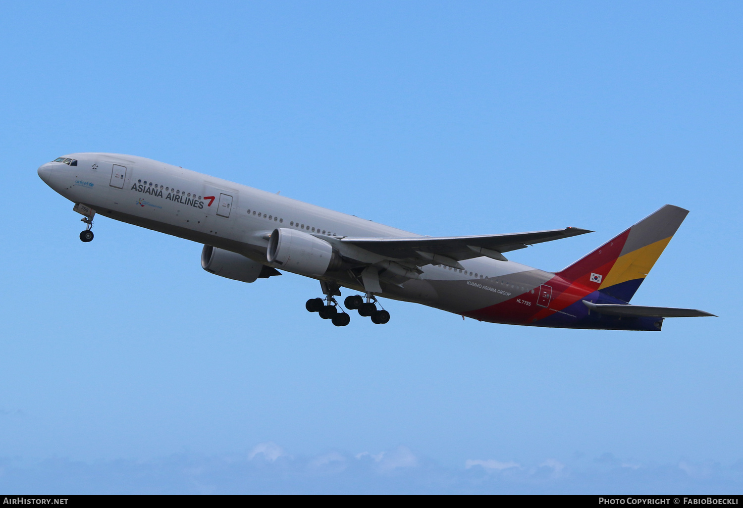 Aircraft Photo of HL7755 | Boeing 777-28E/ER | Asiana Airlines | AirHistory.net #523209
