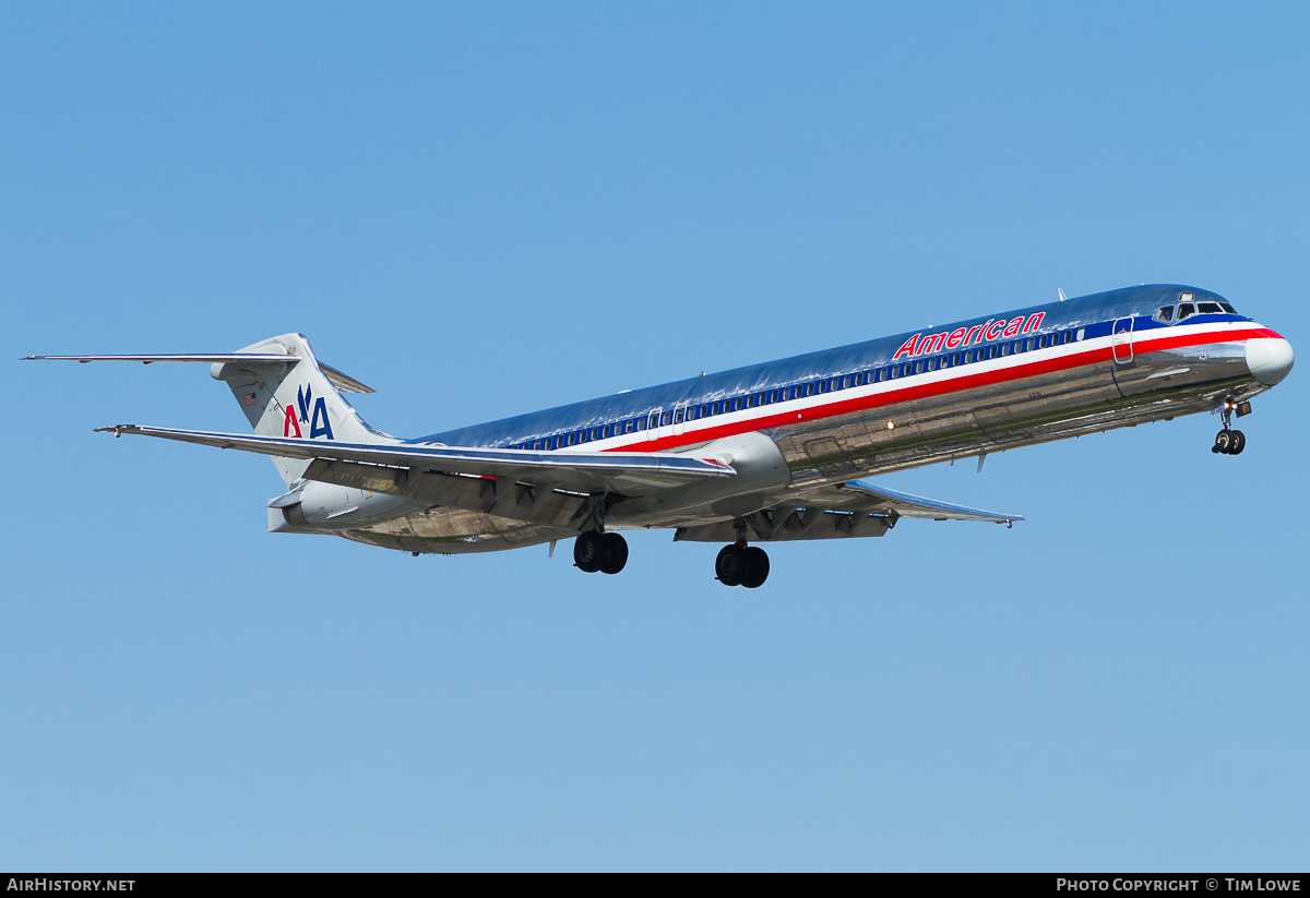 Aircraft Photo of N964TW | McDonnell Douglas MD-83 (DC-9-83) | American Airlines | AirHistory.net #523236