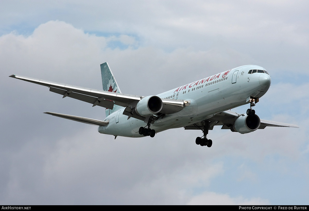 Aircraft Photo of C-FMWQ | Boeing 767-333/ER | Air Canada | AirHistory.net #523241