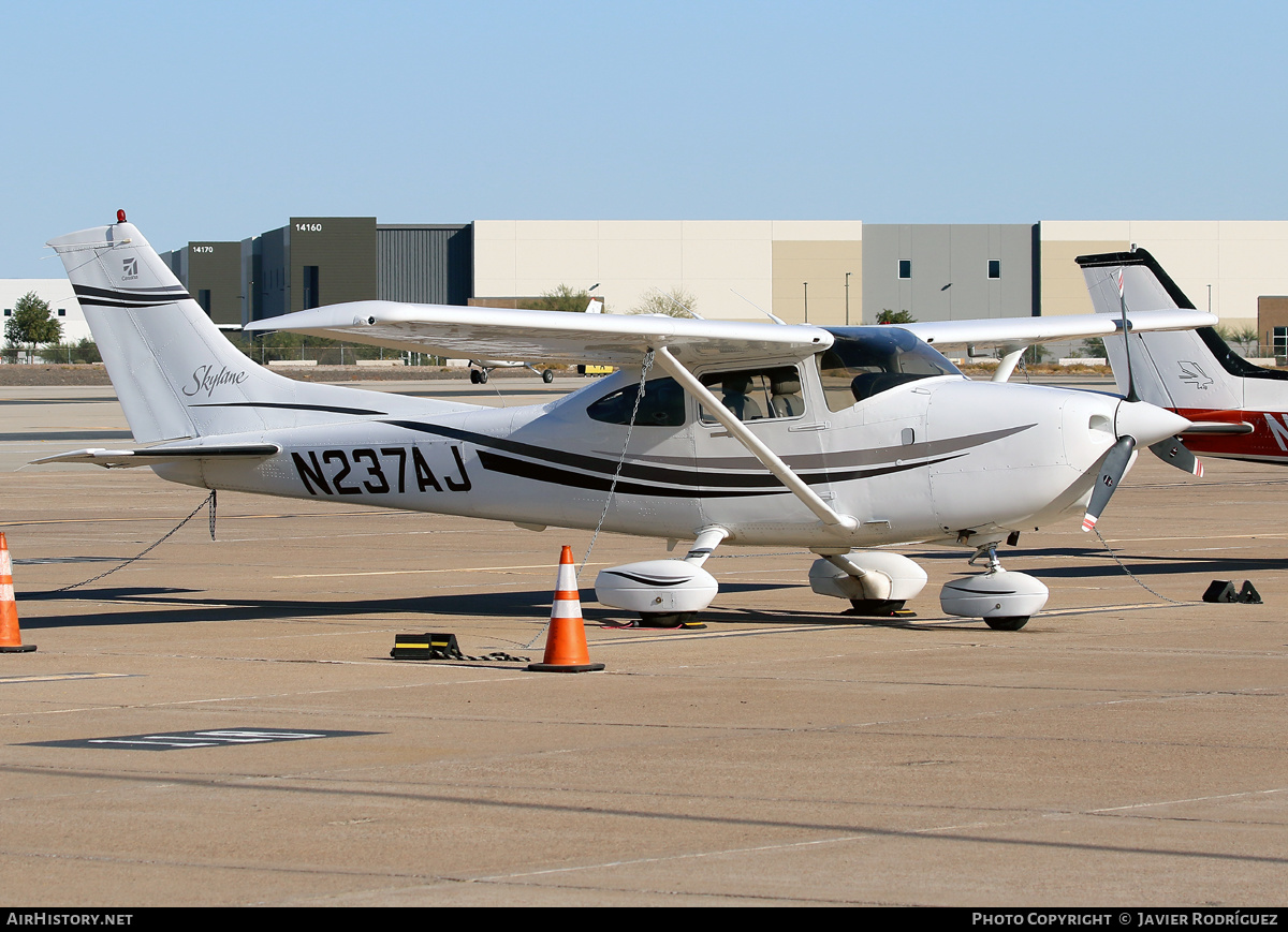 Aircraft Photo of N237AJ | Cessna 182S Skylane | AirHistory.net #523293