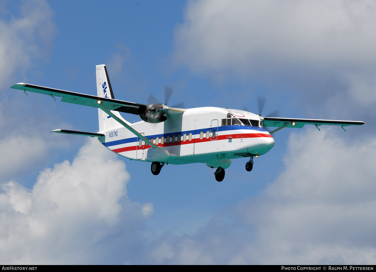 Aircraft Photo of N367MQ | Short 360-300(F) | SkyWay Enterprises | AirHistory.net #523367