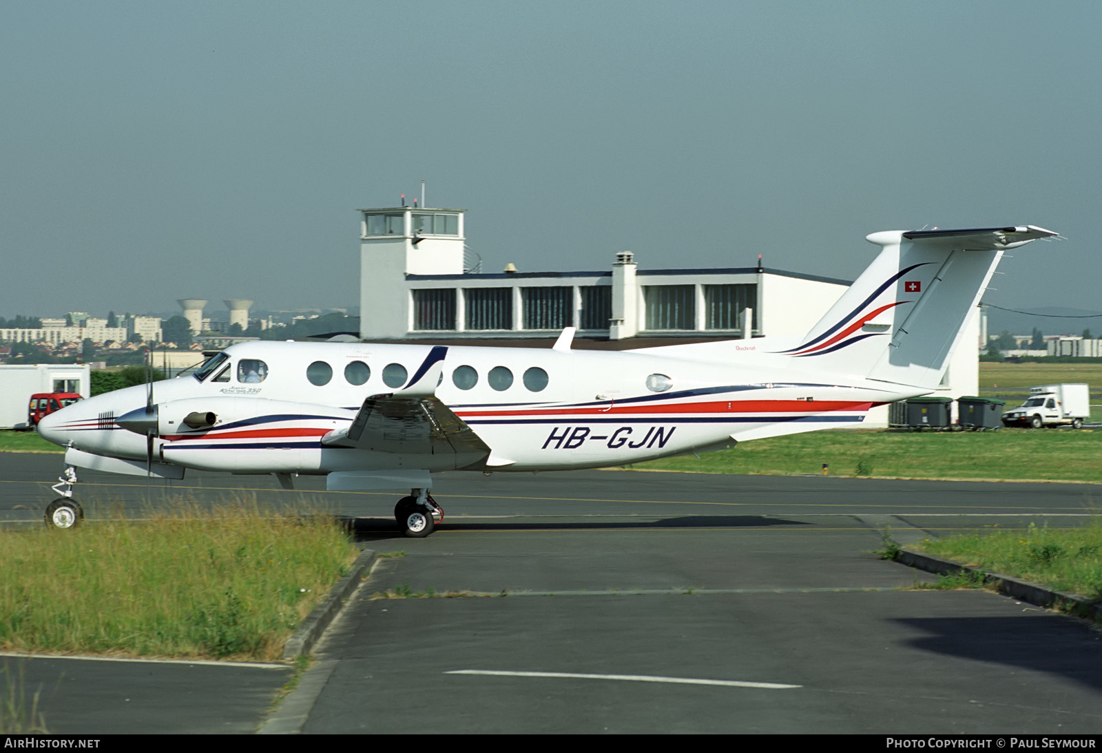 Aircraft Photo of HB-GJN | Raytheon 350 King Air (B300) | AirHistory.net #523489