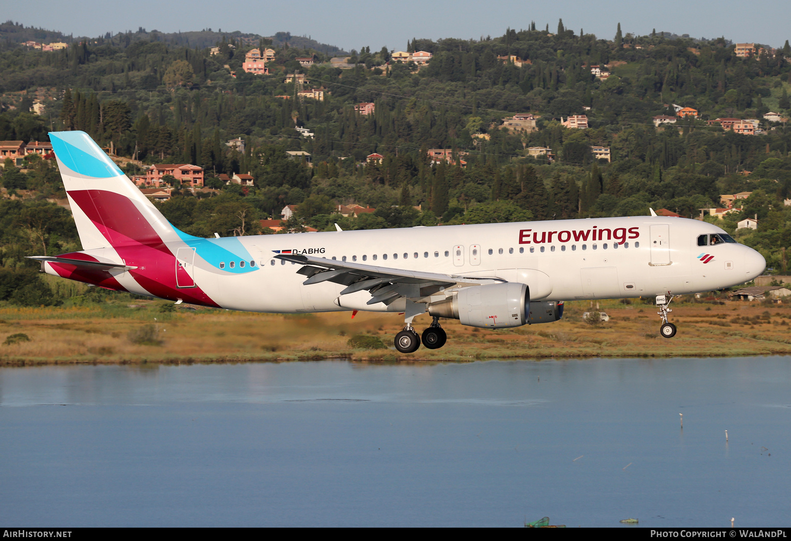 Aircraft Photo of D-ABHG | Airbus A320-214 | Eurowings | AirHistory.net #523537