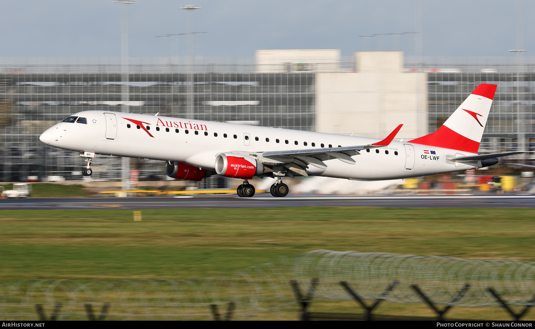 Aircraft Photo of OE-LWF | Embraer 195LR (ERJ-190-200LR) | Austrian Airlines | AirHistory.net #523546