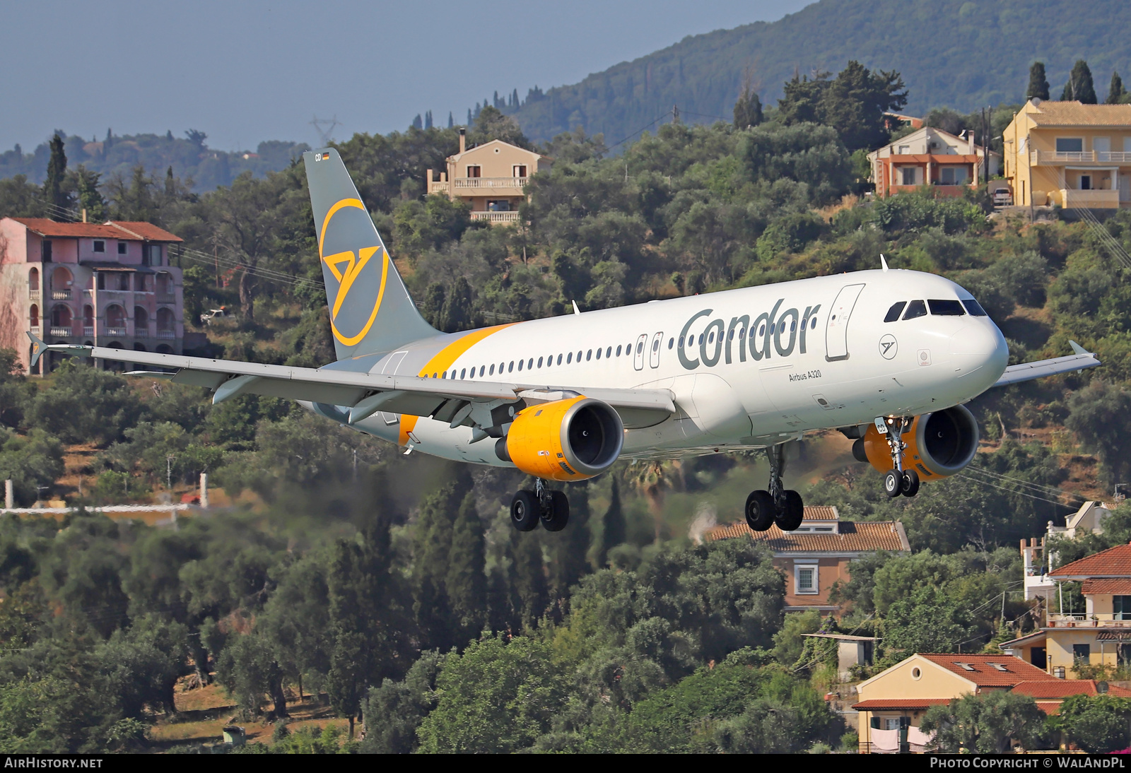 Aircraft Photo of D-AICD | Airbus A320-212 | Condor Flugdienst | AirHistory.net #523550