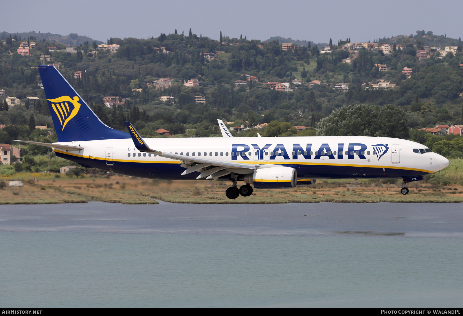 Aircraft Photo of EI-EMK | Boeing 737-8AS | Ryanair | AirHistory.net #523607