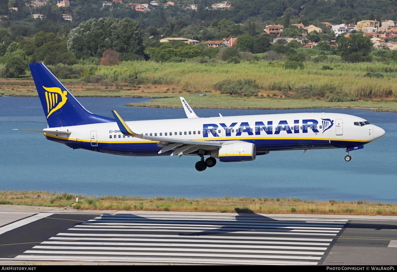 Aircraft Photo of EI-DHR | Boeing 737-8AS | Ryanair | AirHistory.net #523637