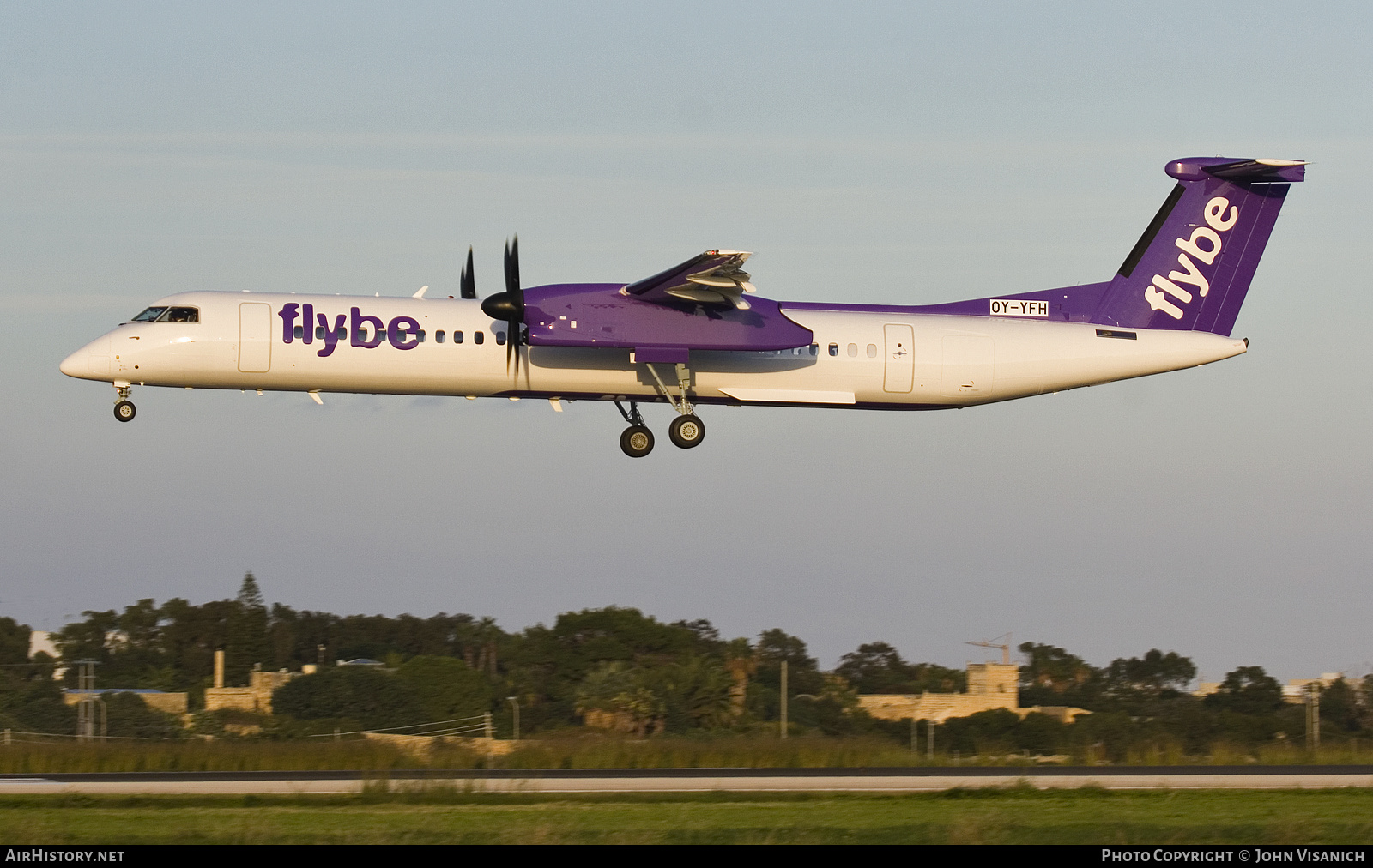 Aircraft Photo of OY-YFH | Bombardier DHC-8-402 Dash 8 | Flybe | AirHistory.net #523696