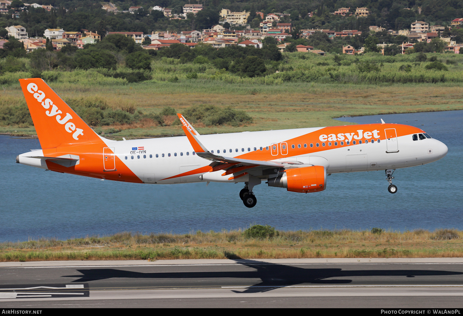Aircraft Photo of OE-IVN | Airbus A320-214 | EasyJet | AirHistory.net #523782