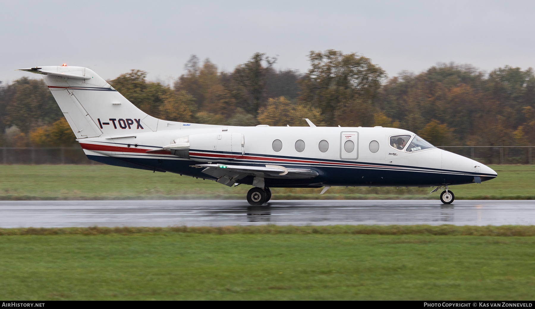 Aircraft Photo of I-TOPX | Hawker Beechcraft 400XP | AirHistory.net #523787