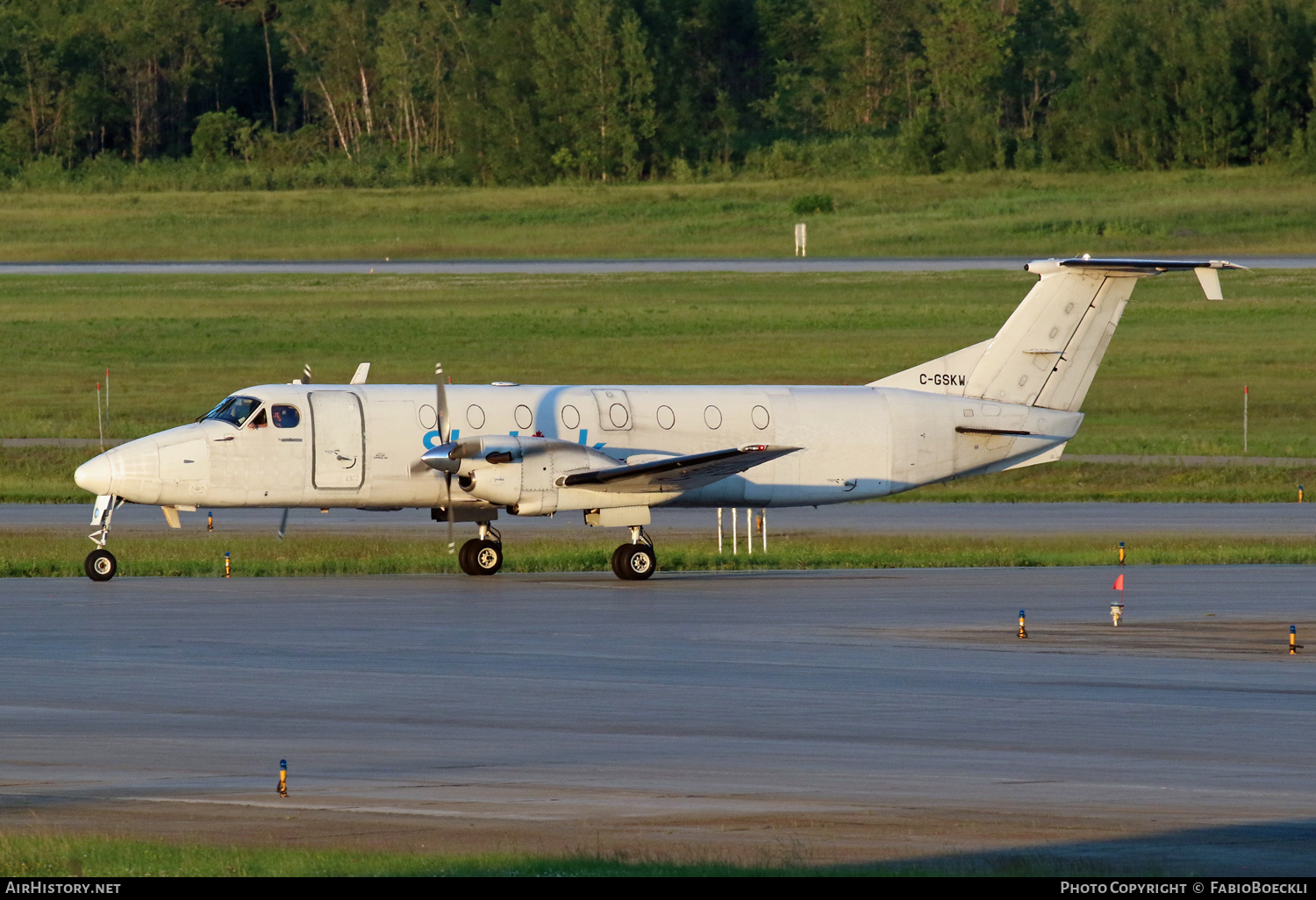 Aircraft Photo of C-GSKW | Beech 1900C | SkyLink Express | AirHistory.net #523815