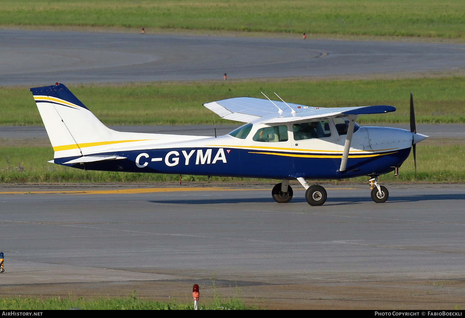 Aircraft Photo of C-GYMA | Cessna 172N Skyhawk II | AirHistory.net #523829