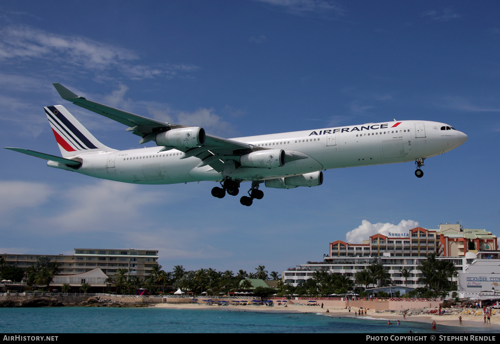 Aircraft Photo of F-GLZJ | Airbus A340-313 | Air France | AirHistory.net #523830