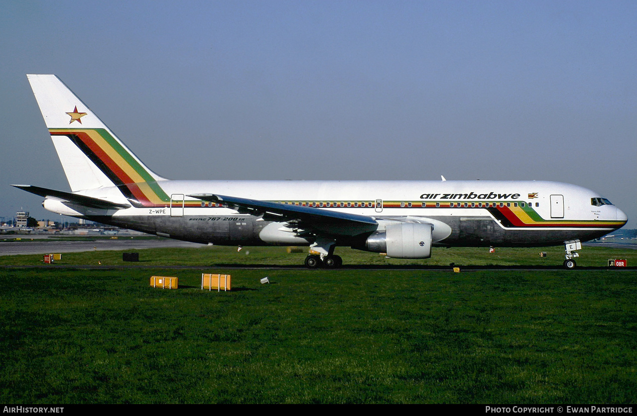 Aircraft Photo of Z-WPE | Boeing 767-2N0/ER | Air Zimbabwe | AirHistory.net #523864