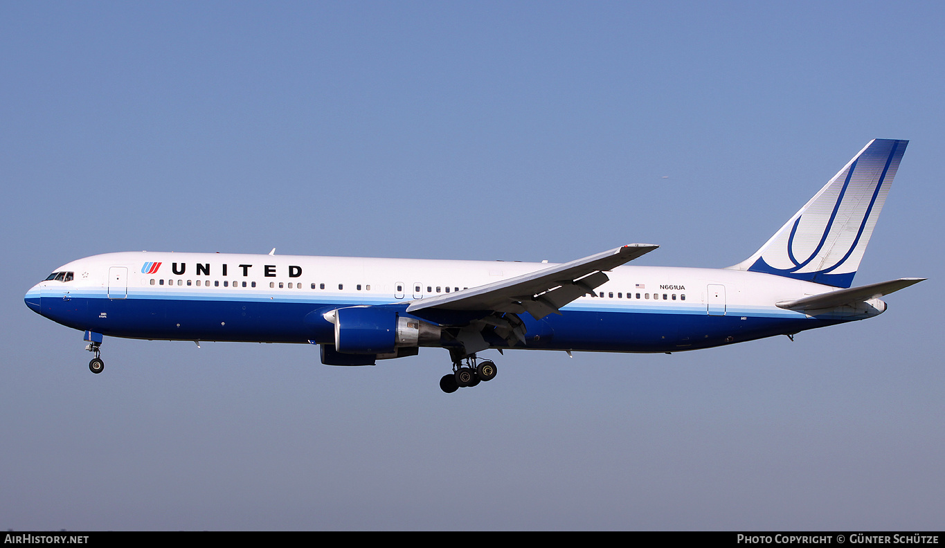 Aircraft Photo of N661UA | Boeing 767-322/ER | United Airlines | AirHistory.net #523909