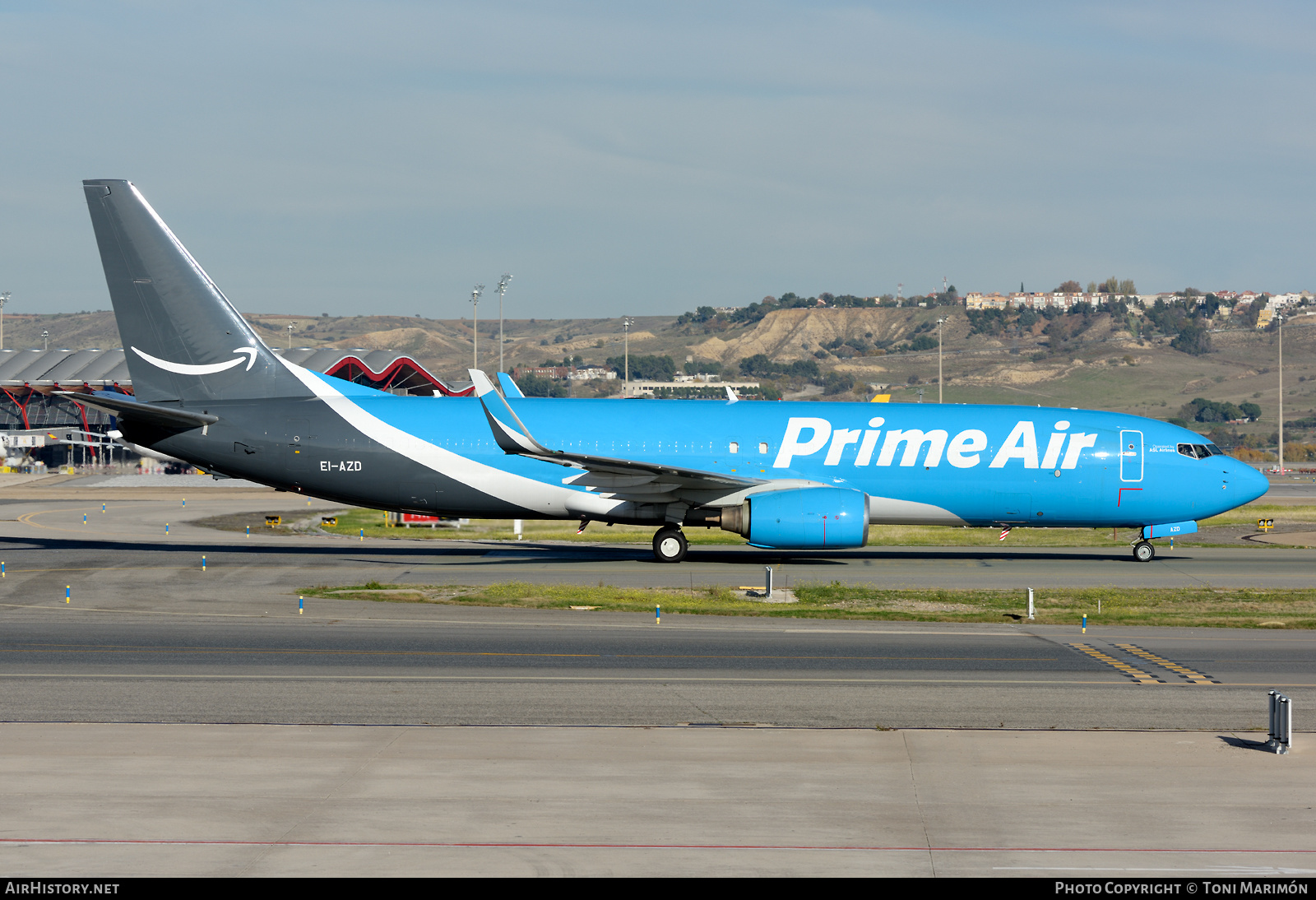 Aircraft Photo of EI-AZD | Boeing 737-86Q(SF) | Prime Air | AirHistory.net #523979